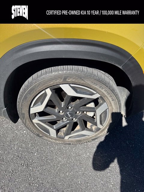 Certified 2024 Kia Seltos SX w/ SX Sunroof Package AWD/4WD image 11