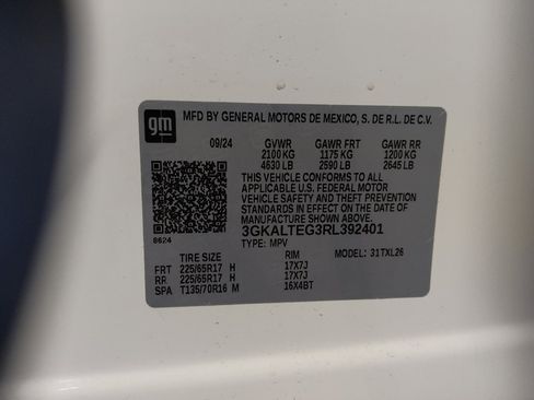 Used 2024 GMC Terrain SLE image 33