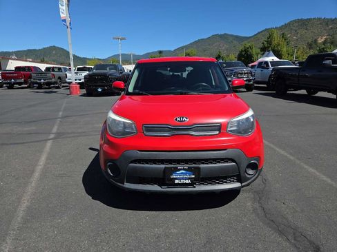 Used 2019 Kia Soul FWD image 14