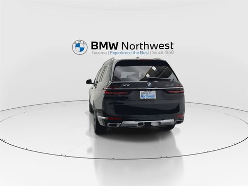 New 2027 BMW X7 xDrive40i AWD/4WD image 13