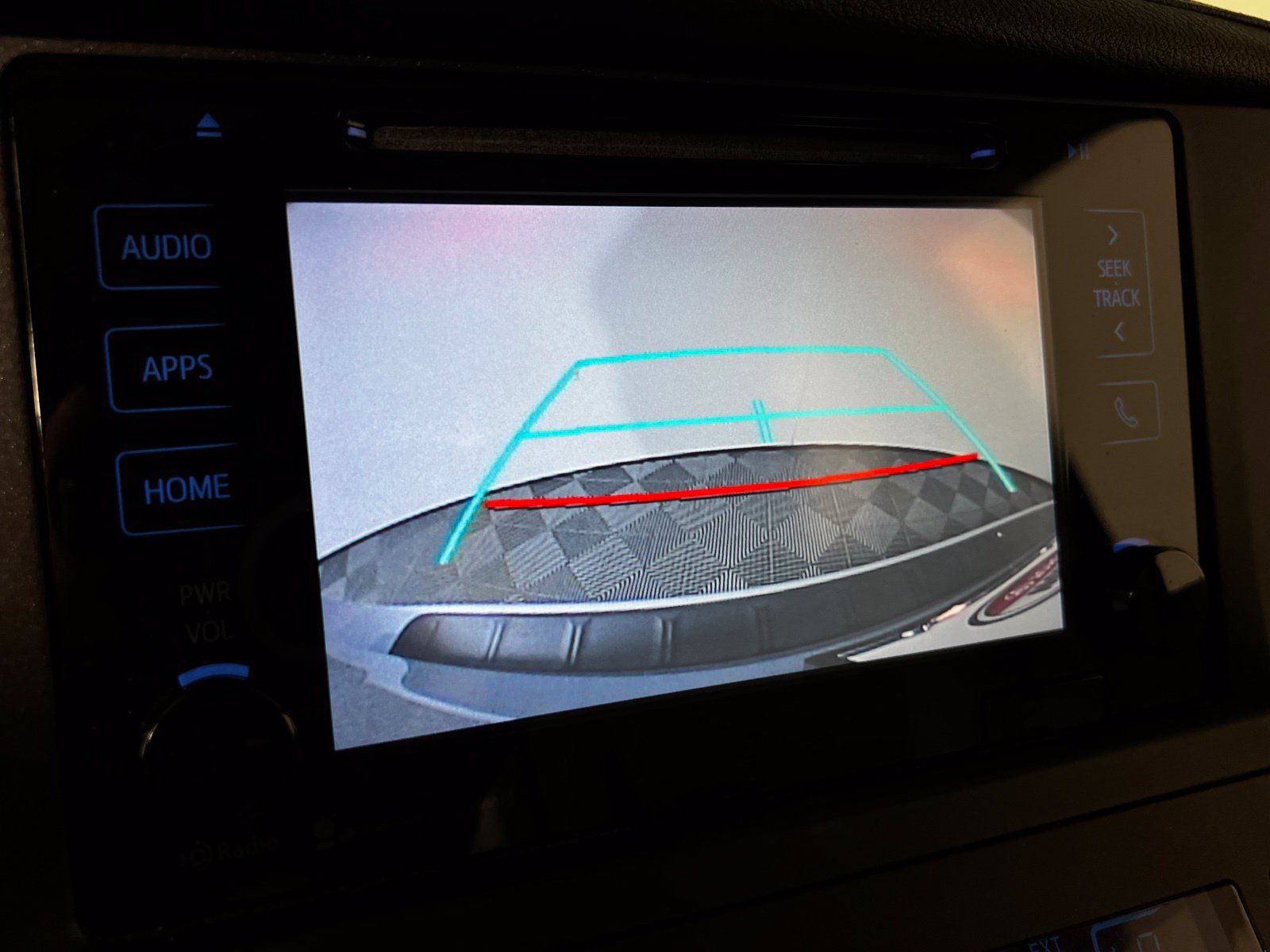 Used 2017 Toyota Sienna XLE Premium FWD image 20