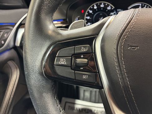 Used 2018 BMW 530e xDrive w/ Premium Package 2 AWD/4WD image 28