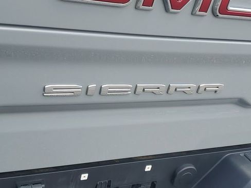 Used 2025 GMC Sierra 1500 AT4X AWD/4WD image 27