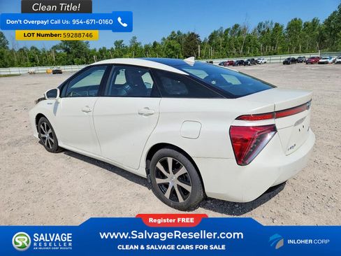 Used 2016 Toyota Mirai FWD image 3