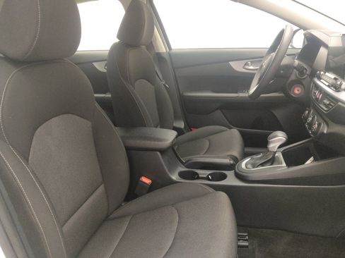 Used 2022 Kia Forte Sedan FWD image 21