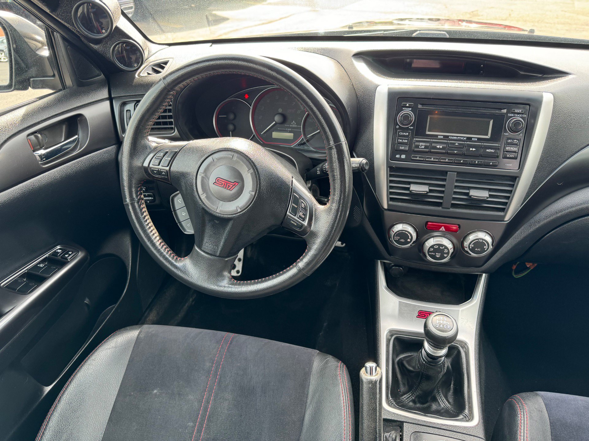 Used 2011 Subaru Impreza WRX STI AWD/4WD image 14