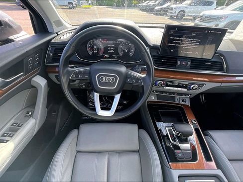 Certified 2023 Audi Q5 2.0T Prestige w/ Prestige Package AWD/4WD image 19
