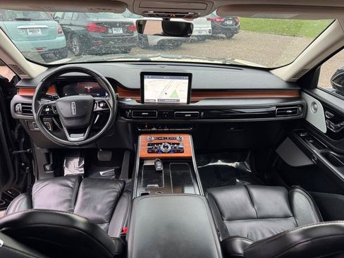 Used 2020 Lincoln Aviator Reserve w/ Equipment Group 202A AWD/4WD image 38