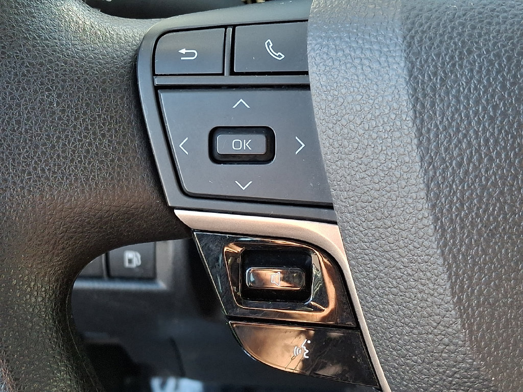 Certified 2025 Toyota Camry LE FWD image 25
