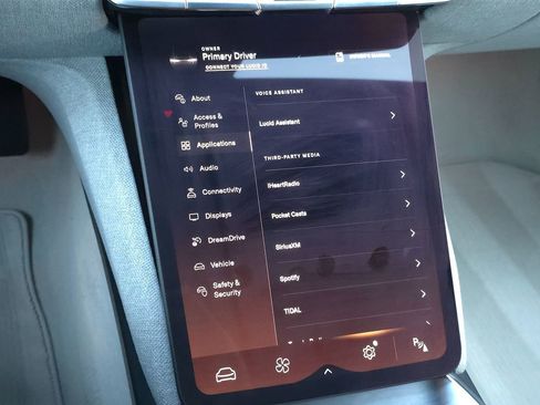 Used 2025 Lucid Air Pure image 46