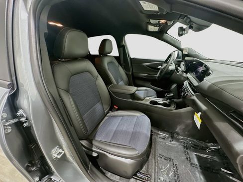 Certified 2026 Buick Envista Preferred w/ Convenience I Package FWD image 28