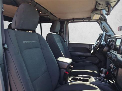Used 2020 Jeep Gladiator Overland AWD/4WD image 27