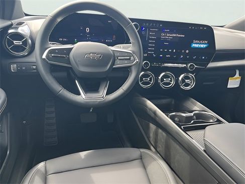 New 2025 Chevrolet Blazer EV LT image 17