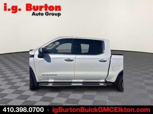 Used 2022 GMC Sierra 1500 SLT w/ SLT Premium Plus Package AWD/4WD image 5