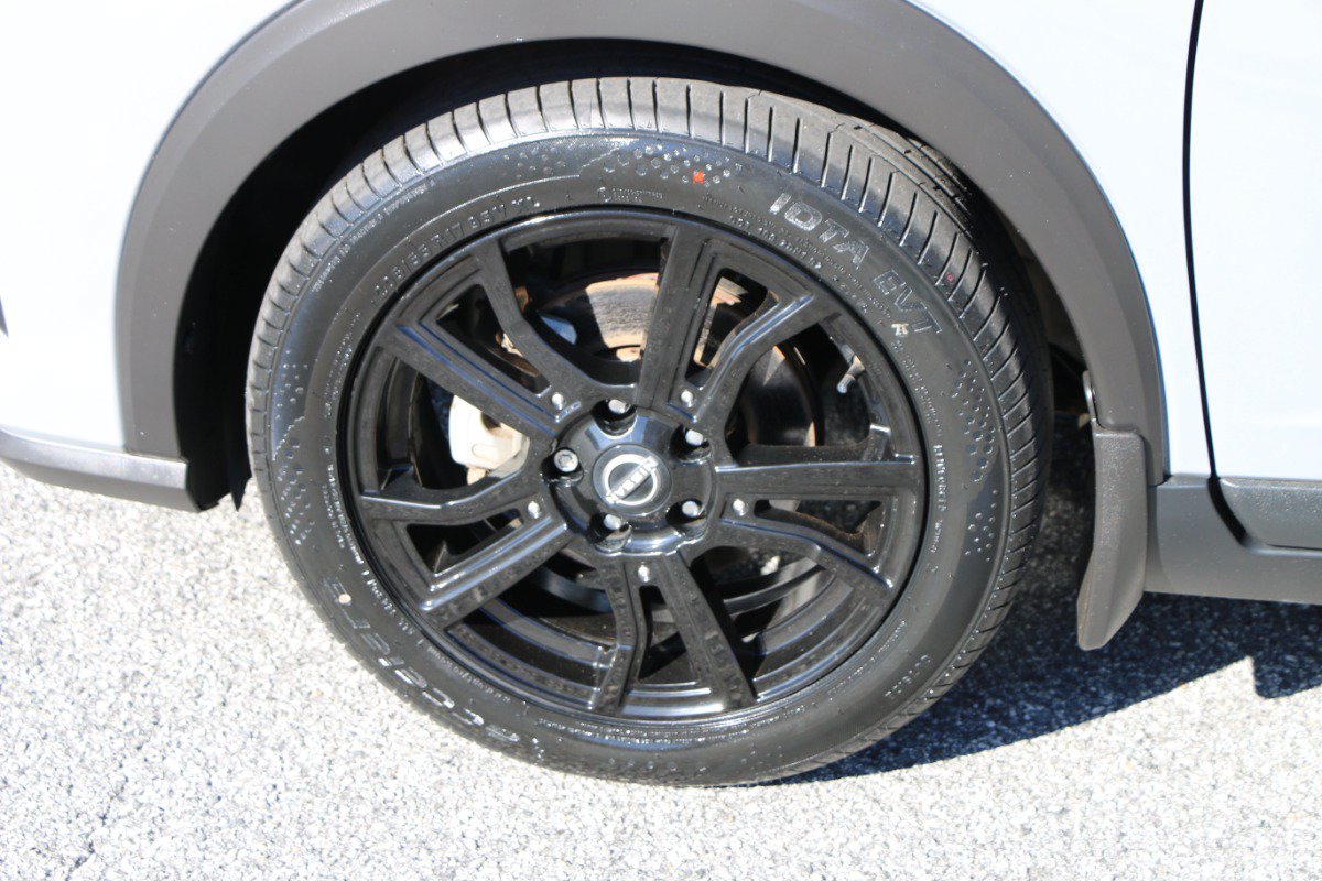 Used 2022 Nissan Kicks SR w/ Interior Electronics Package FWD image 14