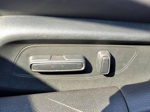 Used 2024 Honda Civic EX-L image 16