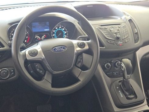 Used 2014 Ford Escape SE image 16