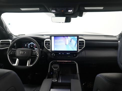 Used 2025 Toyota Tundra Platinum image 12
