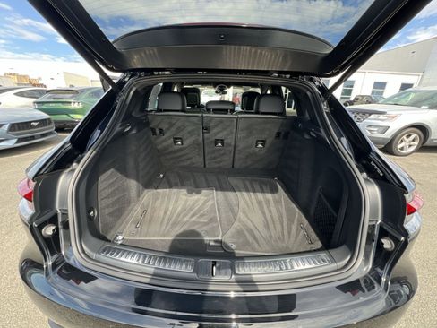 Used 2021 Porsche Macan S AWD/4WD image 35