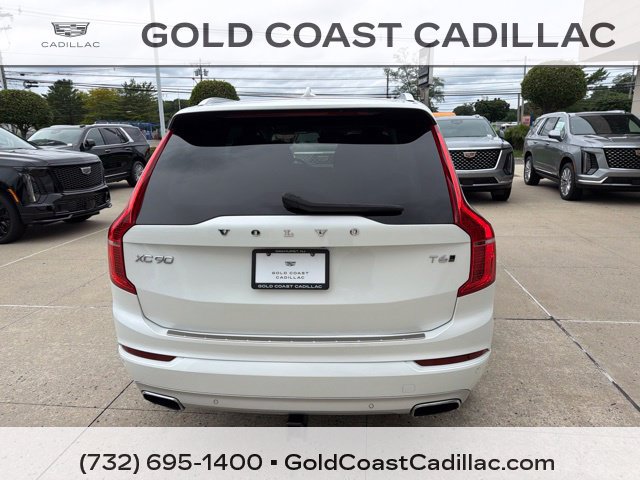 Used 2021 Volvo XC90 T6 Momentum w/ Climate Package AWD/4WD image 3