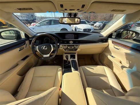 Used 2015 Lexus ES 350 w/ Luxury Package FWD image 15