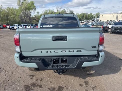 Used 2023 Toyota Tacoma TRD Off-Road w/ Advanced Technology Package image 5