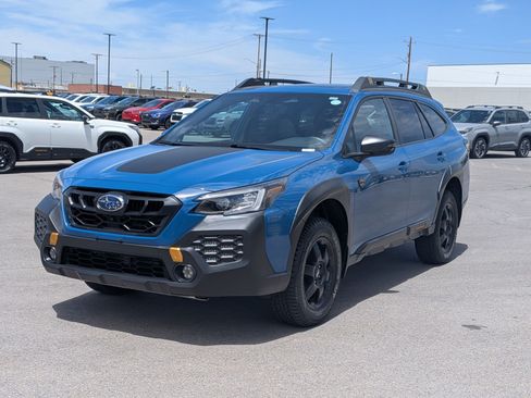 Used 2025 Subaru Outback Wilderness AWD/4WD image 8