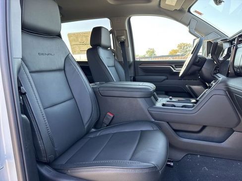 New 2026 GMC Sierra 2500 Denali w/ Technology Package image 24