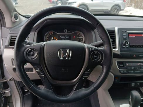 Used 2019 Honda Ridgeline RTL image 14