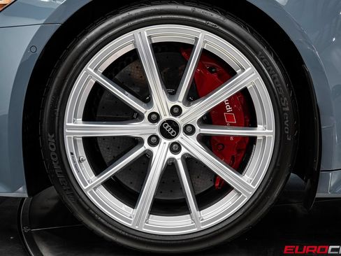 Used 2023 Audi RS 6 AWD/4WD image 21