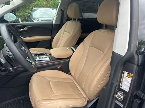 Used 2024 Audi Q8 Premium Plus w/ Premium Plus Package AWD/4WD image 8