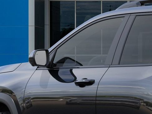 New 2027 Chevrolet Equinox ACTIV w/ Safety and Technology Package AWD/4WD image 12