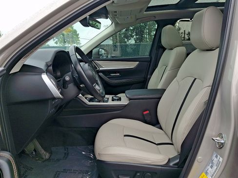 Used 2024 MAZDA CX-90 Plug-In Hybrid w/ Premium Pkg AWD/4WD image 17
