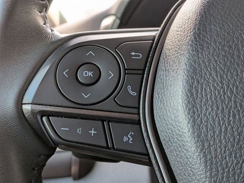 Used 2023 Toyota Camry SE FWD image 11