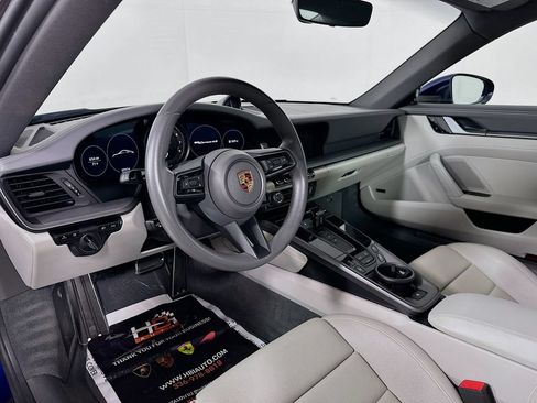 Used 2020 Porsche 911 Carrera 4S AWD/4WD image 10