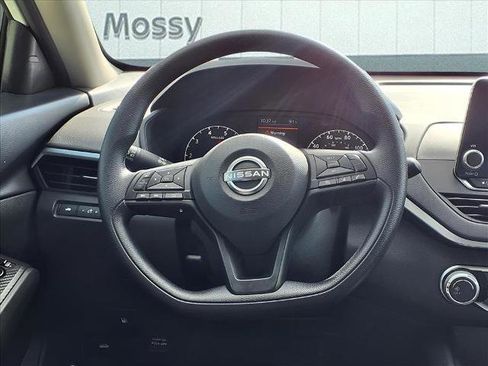 Certified 2025 Nissan Altima 2.5 S image 18