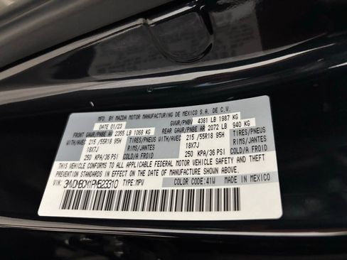 Used 2023 MAZDA CX-30 AWD 2.5 S w/ Preferred Package image 28