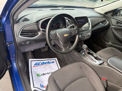 Used 2023 Chevrolet Malibu RS FWD image 10