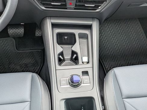 New 2026 Volkswagen Tiguan SE image 17