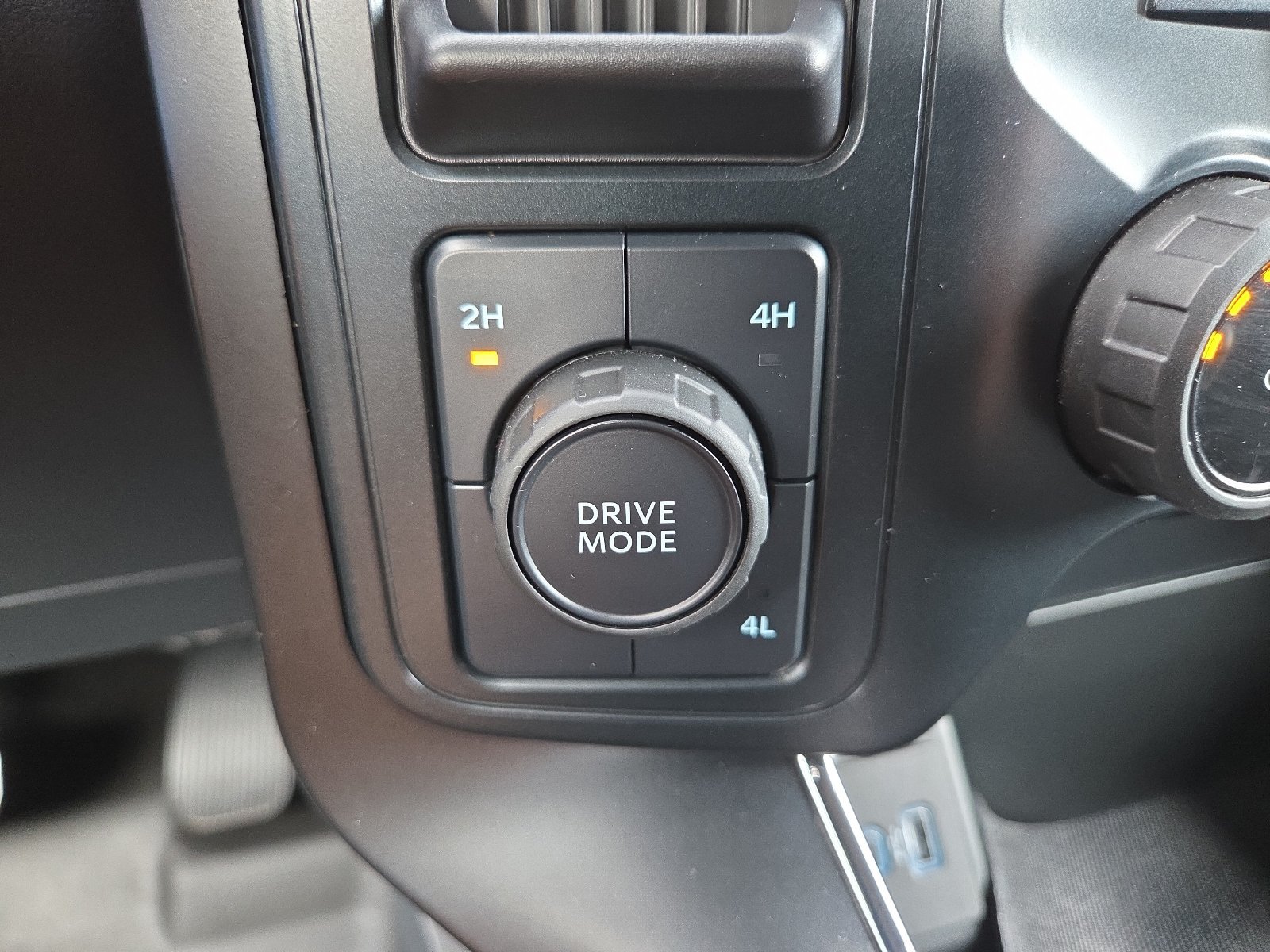 Used 2024 Ford F150 STX AWD/4WD image 20