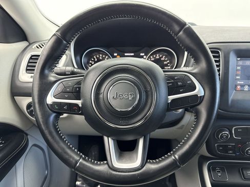 Used 2019 Jeep Compass Latitude w/ Popular Equipment Group image 13