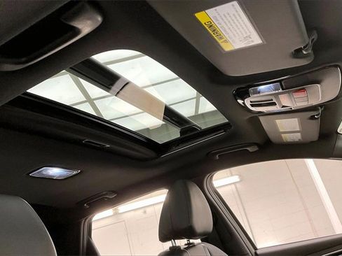 Certified 2024 Hyundai Santa Cruz Limited image 13