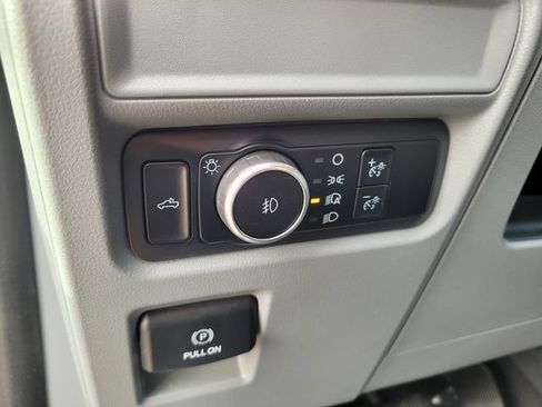 Used 2023 Ford F150 XLT RWD image 19
