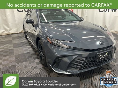 Used 2025 Toyota Camry SE w/ Convenience Package AWD/4WD image 1