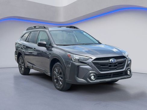 Used 2025 Subaru Outback Onyx Edition AWD/4WD image 5