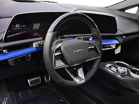 New 2026 Cadillac Optiq V image 11