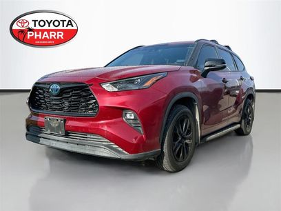 Used 2024 Toyota Highlander XLE
