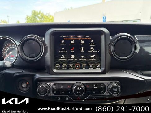 Used 2022 Jeep Wrangler Unlimited Sport AWD/4WD image 25