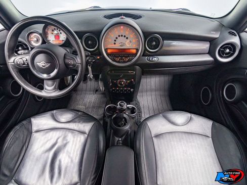 Used 2011 MINI Cooper S w/ Convenience Pkg image 2