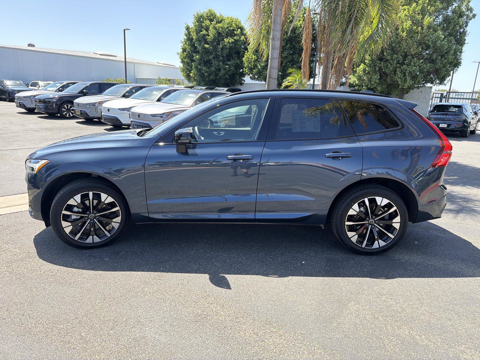Certified 2026 Volvo XC60 B5 Plus AWD/4WD image 8
